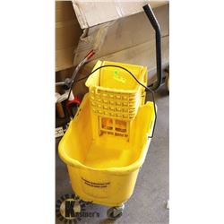 INDUSTRIAL MOP PAIL