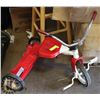 Image 1 : RED TRICYCLE