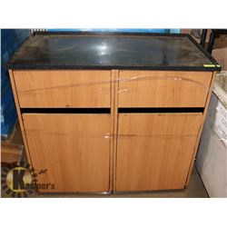 UNCLAIMED COMMERCIAL 2 DOOR 2 BIN GARBAGE CAN