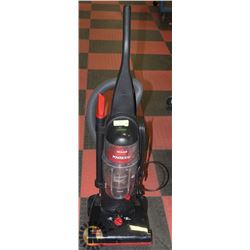 BISSELL POWER TREK VAC.