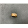 Image 1 : 10K LADIES WEDDING RING $375.00