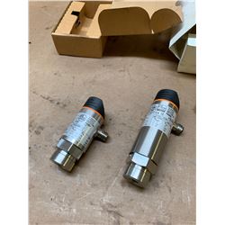 (2) ifm Pressure Sensor PN5204 & PN4224