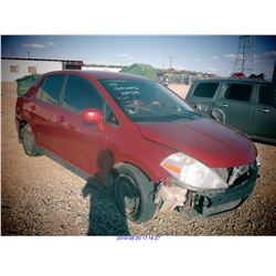 2010 - NISSAN VERSA //SALVAGE TITLE