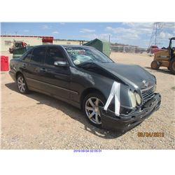 2002 - MERCEDES BENZ E320