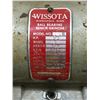 Image 2 : WISSOTA E-6W BALL BEARING BENCH GRINDER