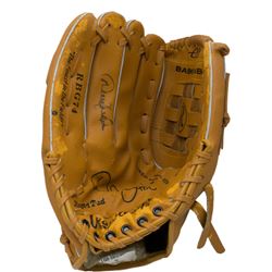 Derek Jeter Signed Rawlings Player Model Baseball Glove (JSA LOA)