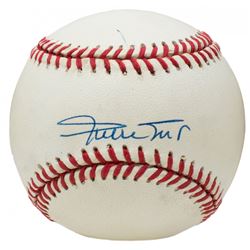 Willie Mays Signed ONL Baseball (Beckett COA)