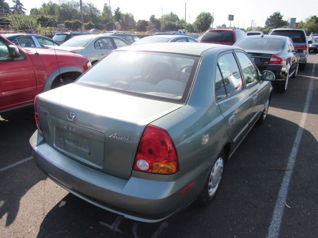 Hyundai accent 2004 год