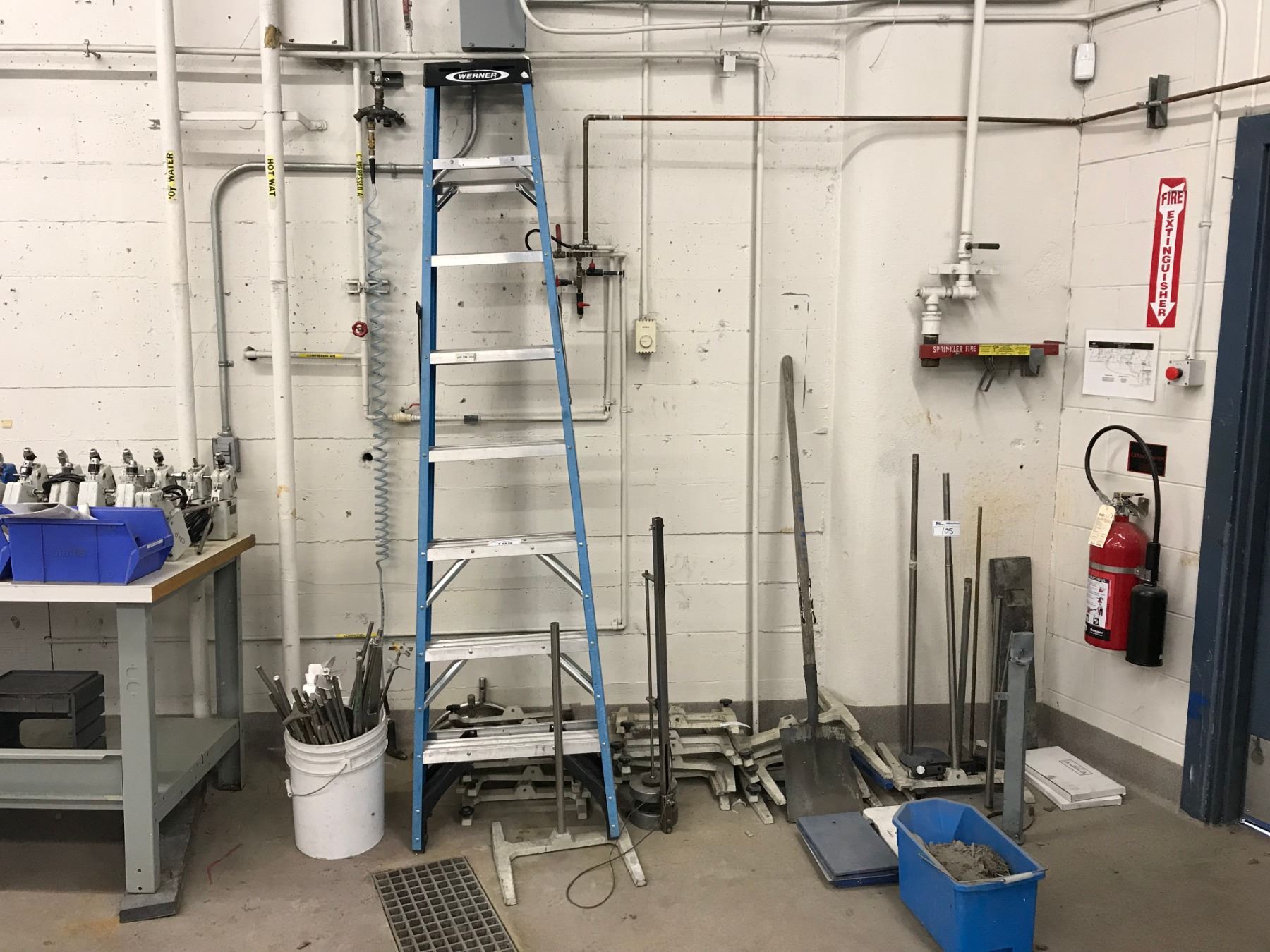 ASSORTED LABORATORY STANDS & 8' STEP LADDER