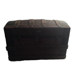 Django Steamer Trunk