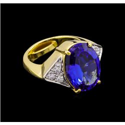 9.52 ctw Tanzanite and Diamond Ring - 18KT Yellow Gold