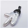Image 2 : PEARL AND CHARM PENDANT
