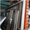 Image 1 : 4 EXTERIOR WINDOWS