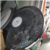 Image 2 : 2 FLOOR FANS