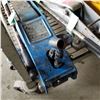 Image 3 : BLUE FLOOR JACK