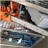 Image 3 : HUSQVARNA GAS CHAINSAW