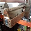 Image 1 : BOB A LAWN JUNIOR VINTAGE WOOD CARPENTERS BOX