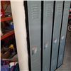 Image 2 : BANK OF 4 LOCKERS 6 FOOT TALL, 4 FOOT WIDE, 18 INCHES DEEP
