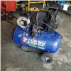 Image 2 : CAMPBELL HAUSEFIELD PORTABLE ROLLING AIR COMPRESSOR 5HP 20 GALLON