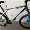 Image 2 : GT TIMBERLING BIKE W/ DISC BRAKES AND 29" WHEELS