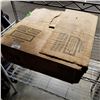 Image 1 : BOX OF GLASSES