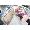 Image 4 : 2 BAGS OF WOOL, YARN, SCRAPS, ETC
