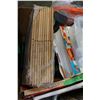 Image 3 : 3 BOXES OF WORKOUT BAR, SCALE, GOLF BALLS, AND MORE