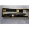 Image 2 : LOT OF 2 ANTIQUE PENS 1 CHAFFER AND 1 PARKER