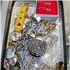 Image 2 : TRAY OF ESTATE JEWELLERY