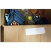 Image 2 : BOX OF VARIOUS GLASSWARE
