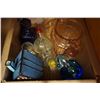 Image 3 : BOX OF VARIOUS GLASSWARE