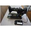 Image 1 : ANTIQUE SINGER SEWING MACHINE W/ PEDAL