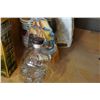 Image 2 : 6 WHISKEY DECANTERS