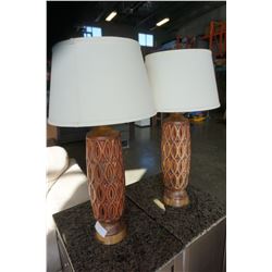 PAIR OF MID CENTURY MODERN TABLE LAMPS