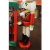Image 2 : LOT OF NUT CRACKERS