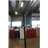 Image 2 : METAL COAT TREE