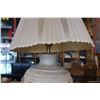 Image 2 : ELEPHANT TABLE LAMP