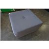 Image 2 : LARGE GREY OTTOMAN