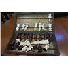 Image 2 : LARGE CHESS SET