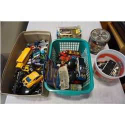 LOT OF TOY CARS