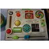 Image 4 : VINTAGE FISHER PRICE ROLY POLY CHIME BALL FROM 1966 AND ACTIVITY CENTER