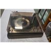 Image 1 : DUAL CS16 1214 RECORD PLAYER