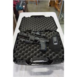 WALTHER NIGHTHAWK CO2 PELLET PISTOL IN HARD CASE WITH ACCESSORIES, RED DOT, FLASHLIGHT, SUPRESSOR