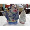 Image 1 : 2 EASTERN PORCELAIN FIGURES