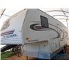 Image 2 : 2005 Prowler Fleetwood  5th Wheel Trailer 27.5 Ft
