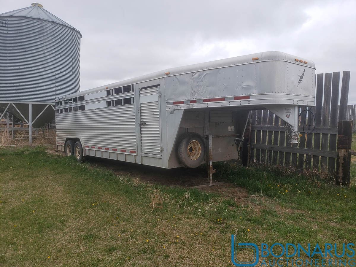 2003 Featherlite 24x8 Livestock Trailer