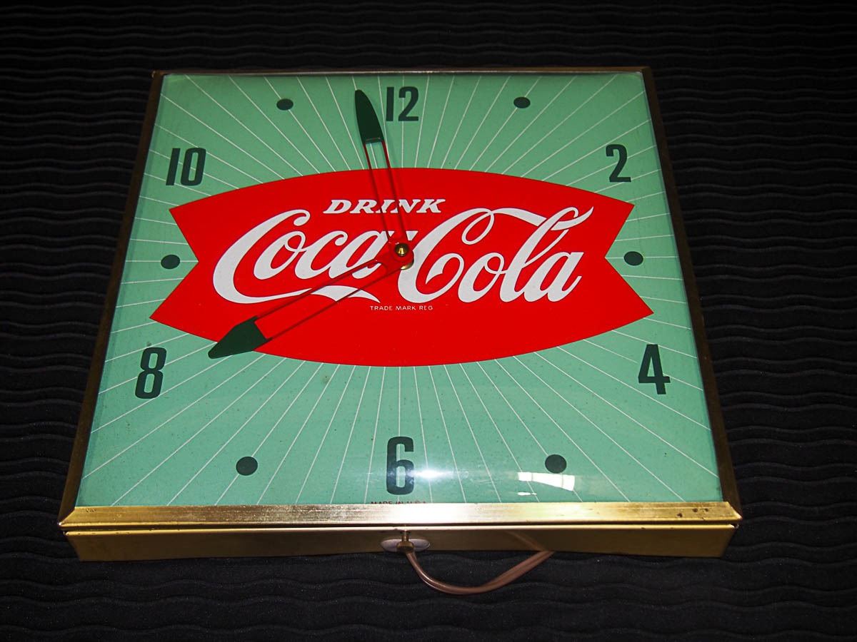 Original PAM Electric CocaCola Wall Clock Working