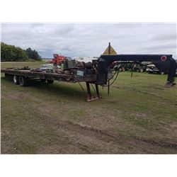 35' Gooseneck Flatdeck Trailer w/Hydraulic Tilt & Hydraulic Winch