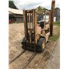 Image 2 : White 5,000lb Forklift