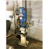 Image 2 : Cincinnati Double End Grinder